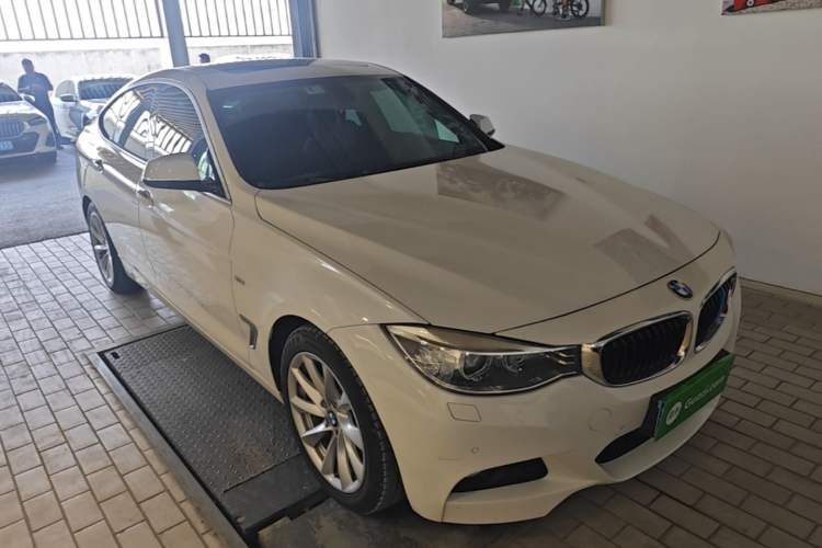 Used BMW 3 Series GT 2013 328i Sport Design Package Exterior 1