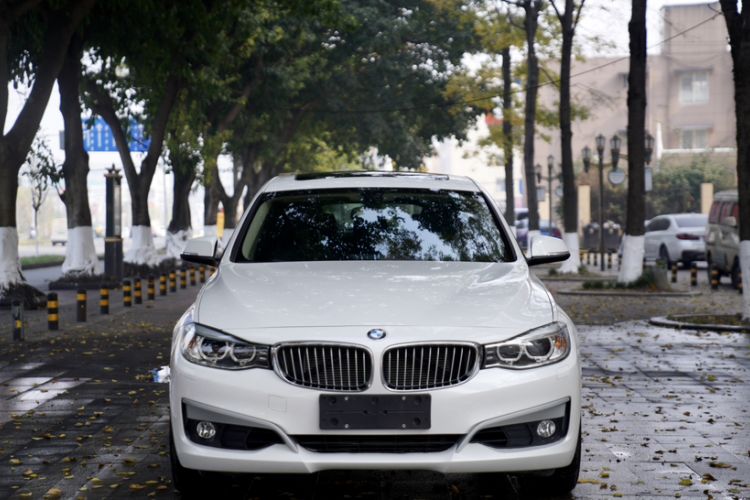 Used BMW 3 Series GT 2013 320i Sport Design Package Exterior 10
