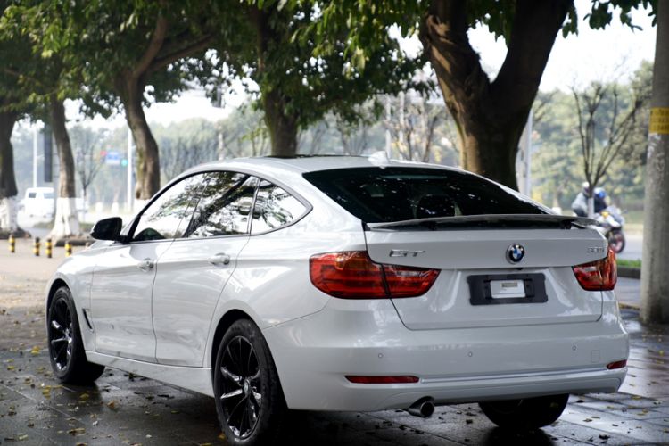 Used BMW 3 Series GT 2013 320i Sport Design Package Exterior 3