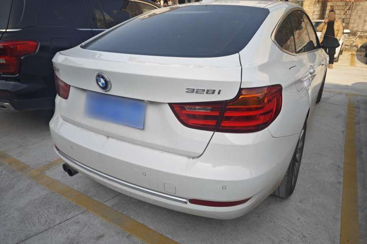Used BMW 3 Series GT 2013 328i Sport Design Package Exterior 3