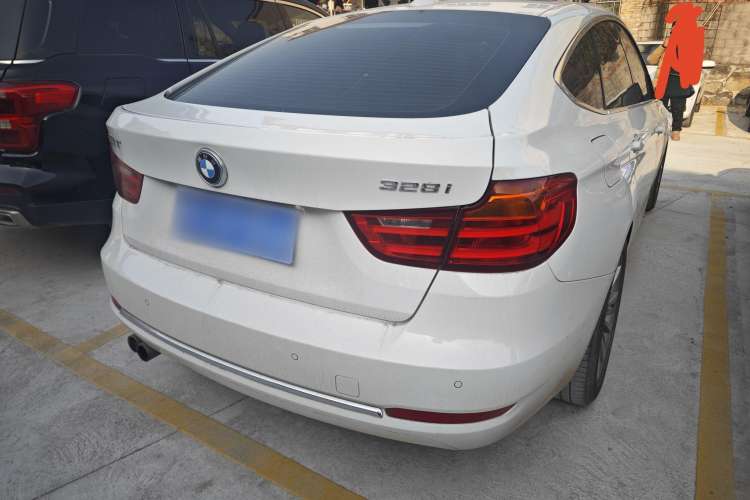 Used BMW 3 Series GT 2013 328i Sport Design Package Exterior 4