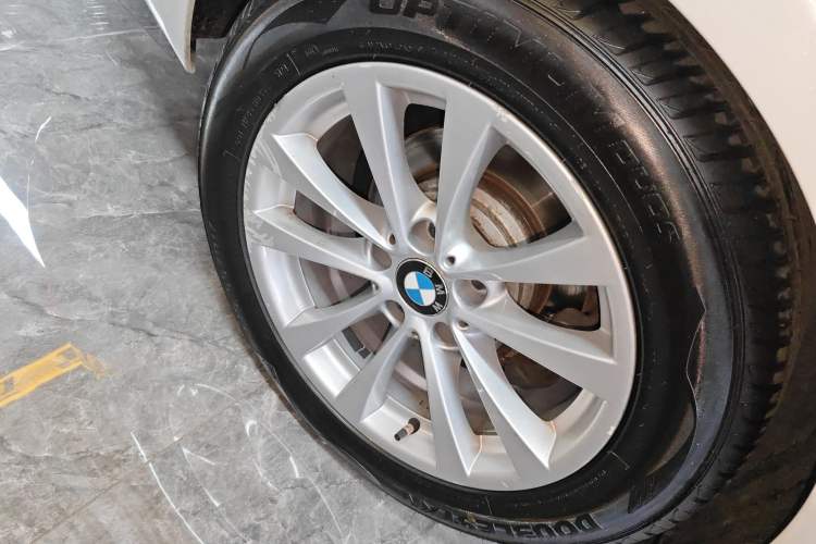 Used BMW 3 Series GT 2013 320i Leading Model Exterior 8