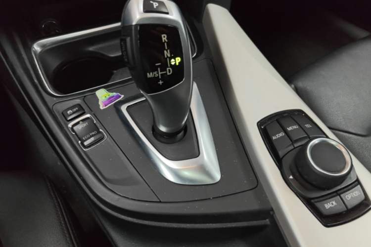 Used BMW 3 Series GT 2013 320i Leading Model Gear Lever