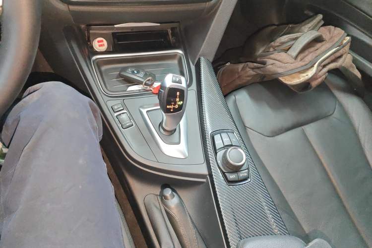 Used BMW 3 Series GT 2013 320i Leading Model Gear Lever