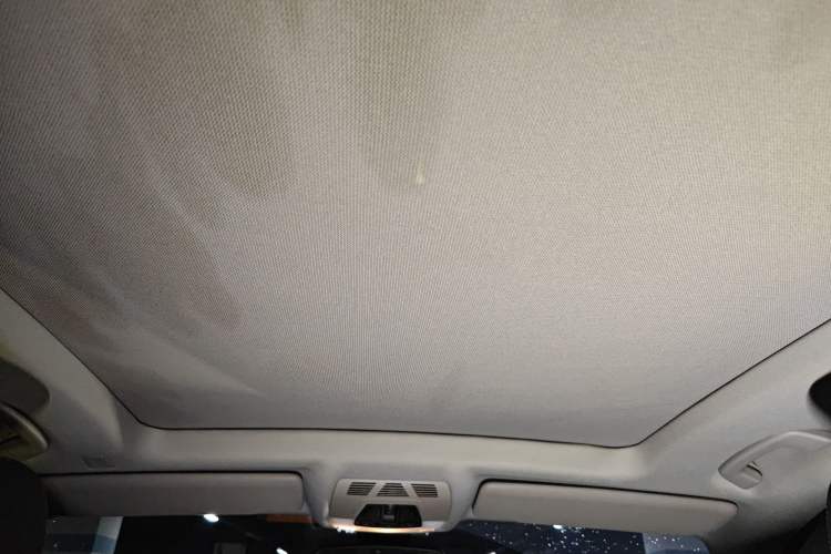 Used BMW 3 Series GT 2013 320i Leading Model Headliner