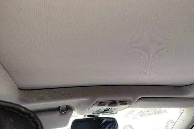 Used BMW 3 Series GT 2013 320i Leading Model Headliner