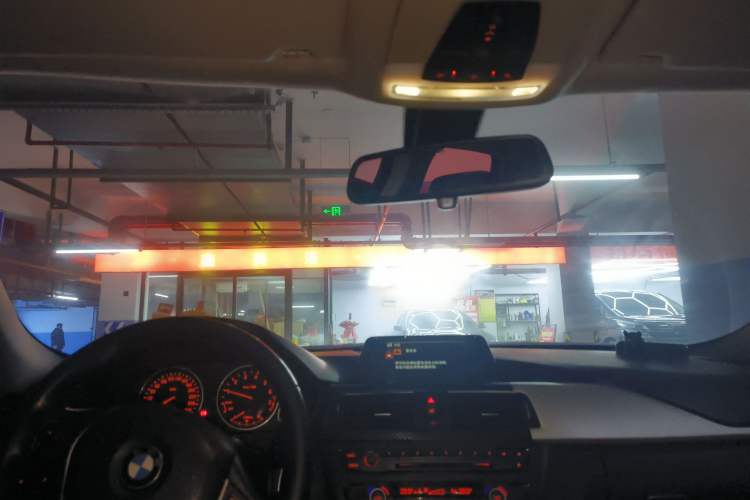 Used BMW 3 Series GT 2013 320i Leading Model Headliner
