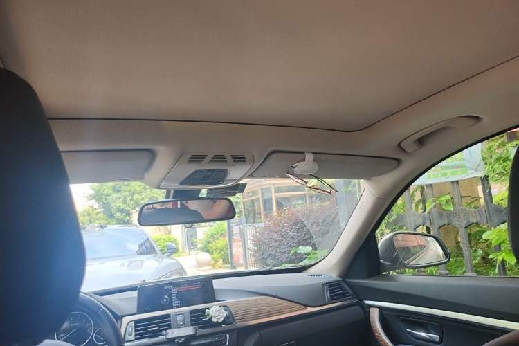 Used BMW 3 Series GT 2013 320i Sport Design Package Headliner