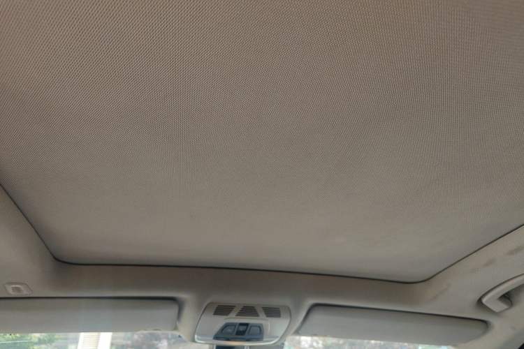 Used BMW 3 Series GT 2013 328i Sport Design Package Headliner