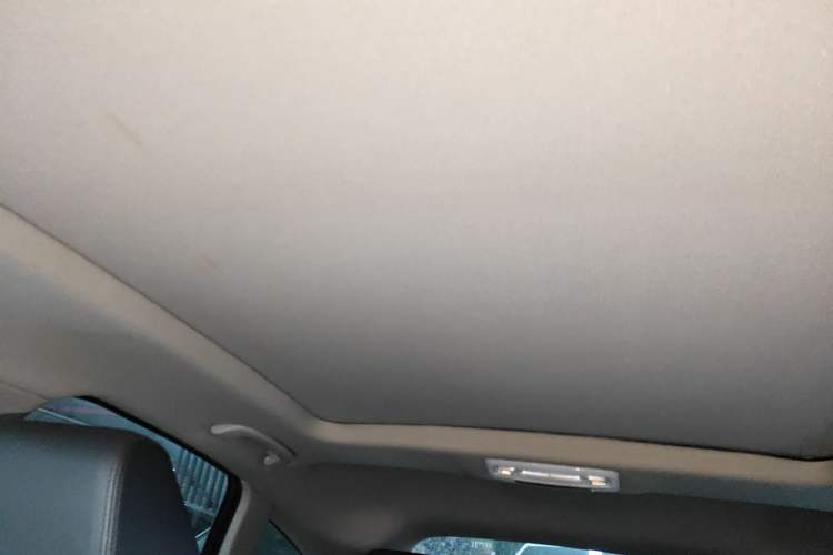 Used BMW 3 Series GT 2013 320i Leading Model Headliner