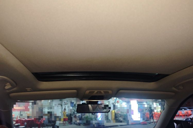 Used BMW 3 Series GT 2013 328i Sport Design Package Headliner