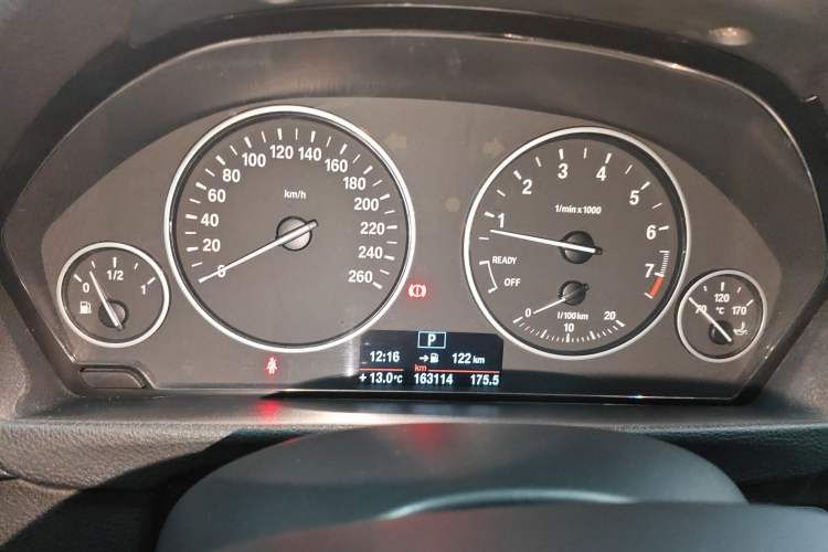 Used BMW 3 Series GT 2013 320i Leading Model Instrument Cluster