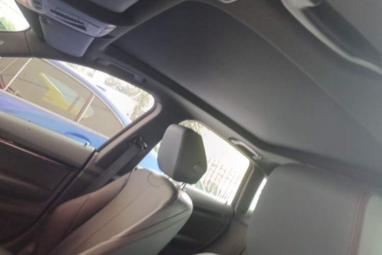 Used BMW 3 Series GT 2013 328i Sport Design Package Interior 5