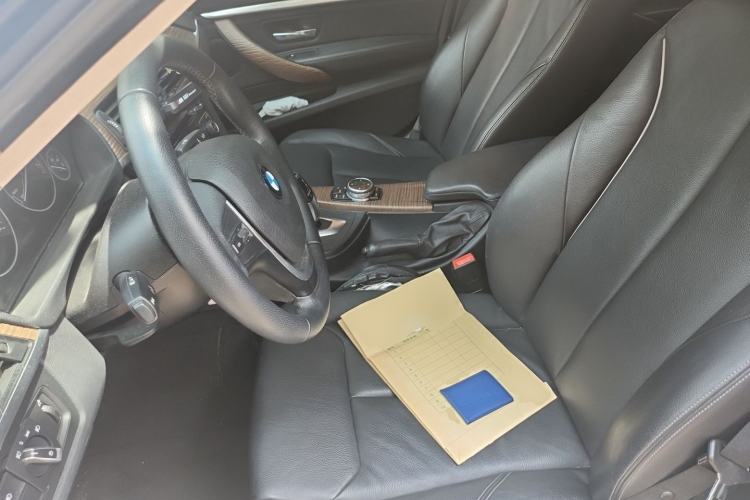Used BMW 3 Series GT 2013 320i Sport Design Package Left Front Seat