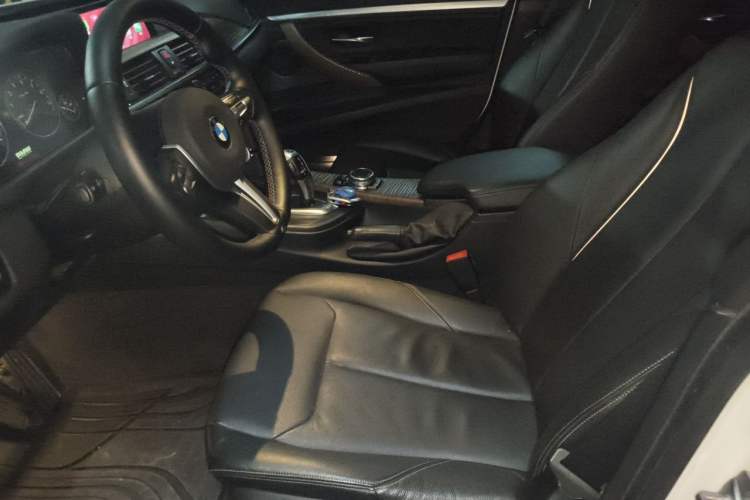 Used BMW 3 Series GT 2013 320i Sport Design Package Left Front Seat