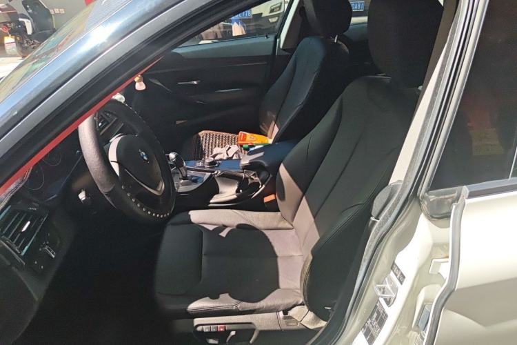 Used BMW 3 Series GT 2013 320i Leading Model Left Front Seat