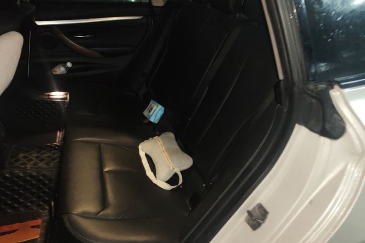Used BMW 3 Series GT 2013 320i Sport Design Package Left Rear Seat