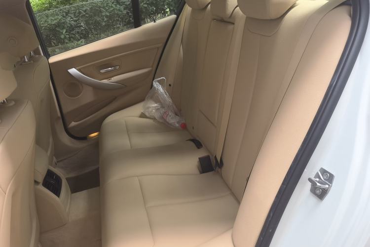 Used BMW 3 Series GT  Left Rear Seat