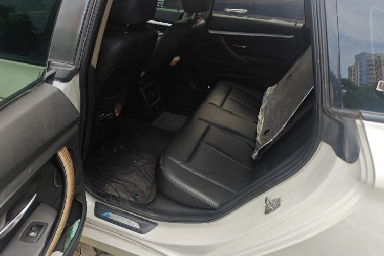 Used BMW 3 Series GT 2013 328i Sport Design Package Left Rear Seat