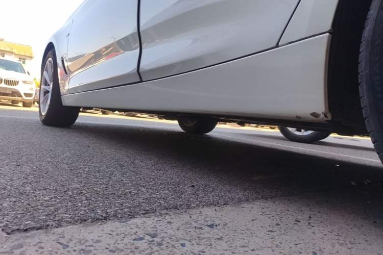 Used BMW 3 Series GT 2013 328i Sport Design Package Left Side Sill