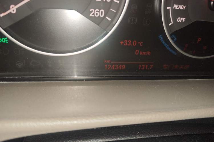 Used BMW 3 Series GT 2013 328i Sport Design Package Odometer Close Up
