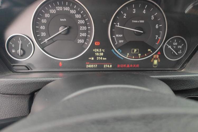 Used BMW 3 Series GT 2013 328i Sport Design Package Odometer Close Up