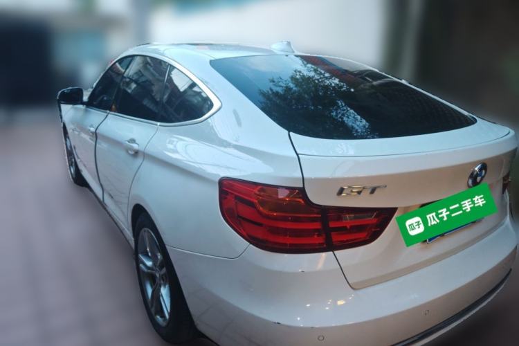 Used BMW 3 Series GT 2013 320i Leading Model Rear Left 45 Deg