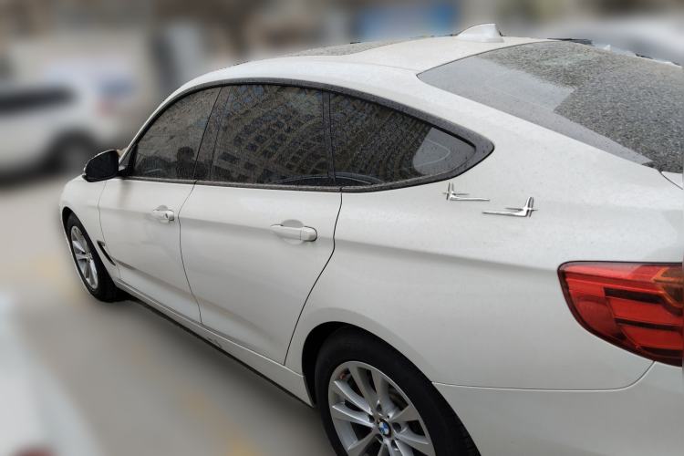 Used BMW 3 Series GT 2013 320i Leading Model Rear Left 45 Deg