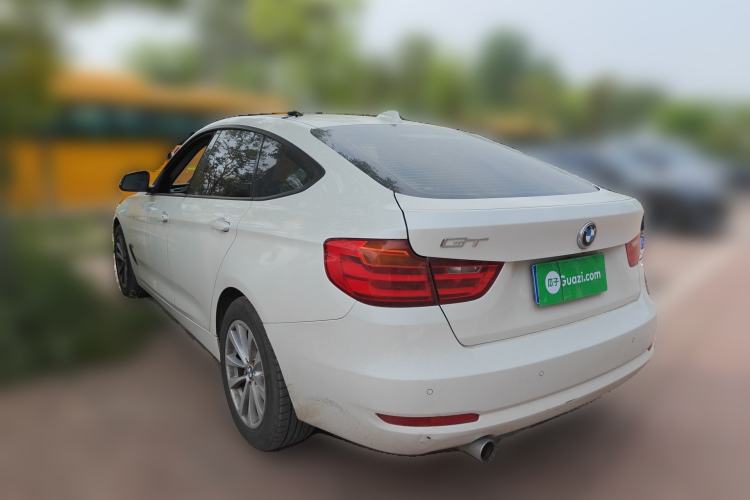 Used BMW 3 Series GT 2013 320i Leading Model Rear Left 45 Deg