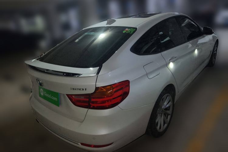Used BMW 3 Series GT 2013 320i Sport Design Package Rear Right 45 Deg