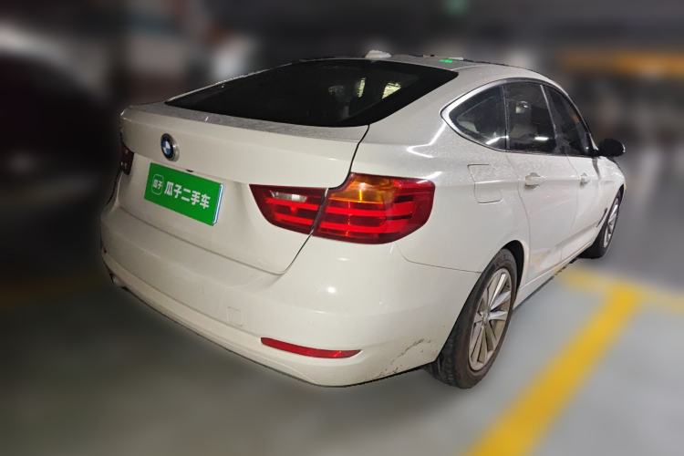 Used BMW 3 Series GT 2013 320i Leading Model Rear Right 45 Deg