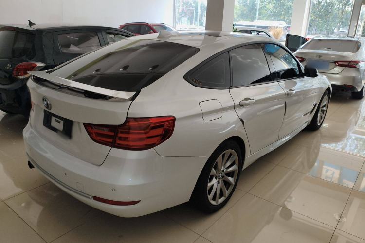 Used BMW 3 Series GT 2013 320i Sport Design Package Rear Right 45 Deg