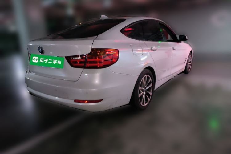 Used BMW 3 Series GT 2013 320i Leading Model Rear Right 45 Deg