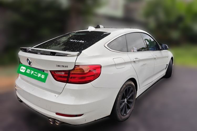 Used BMW 3 Series GT 2013 320i Leading Model Rear Right 45 Deg