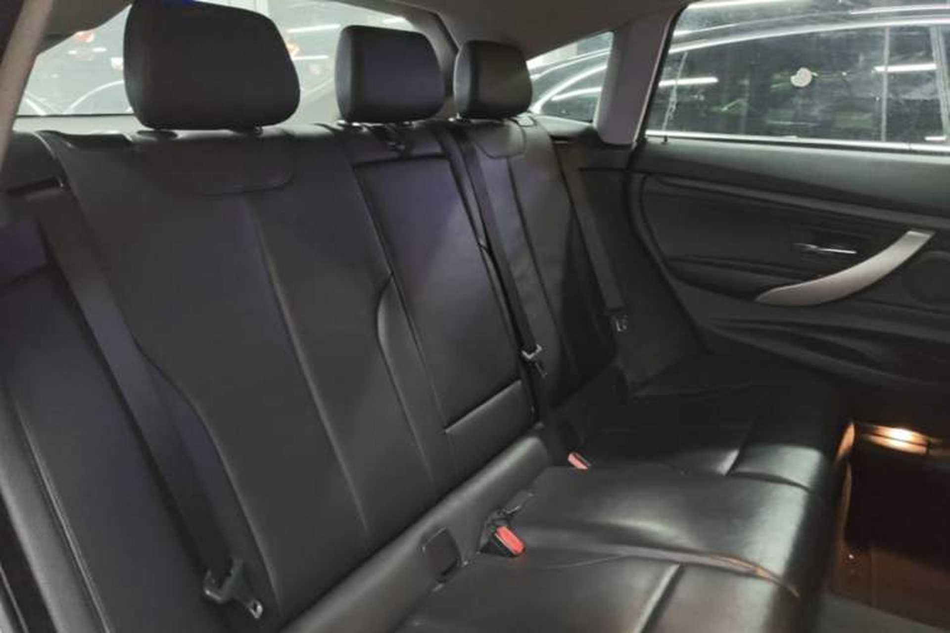 Used BMW 3 Series GT 2013 320i Leading Model Rear Right 45 Deg