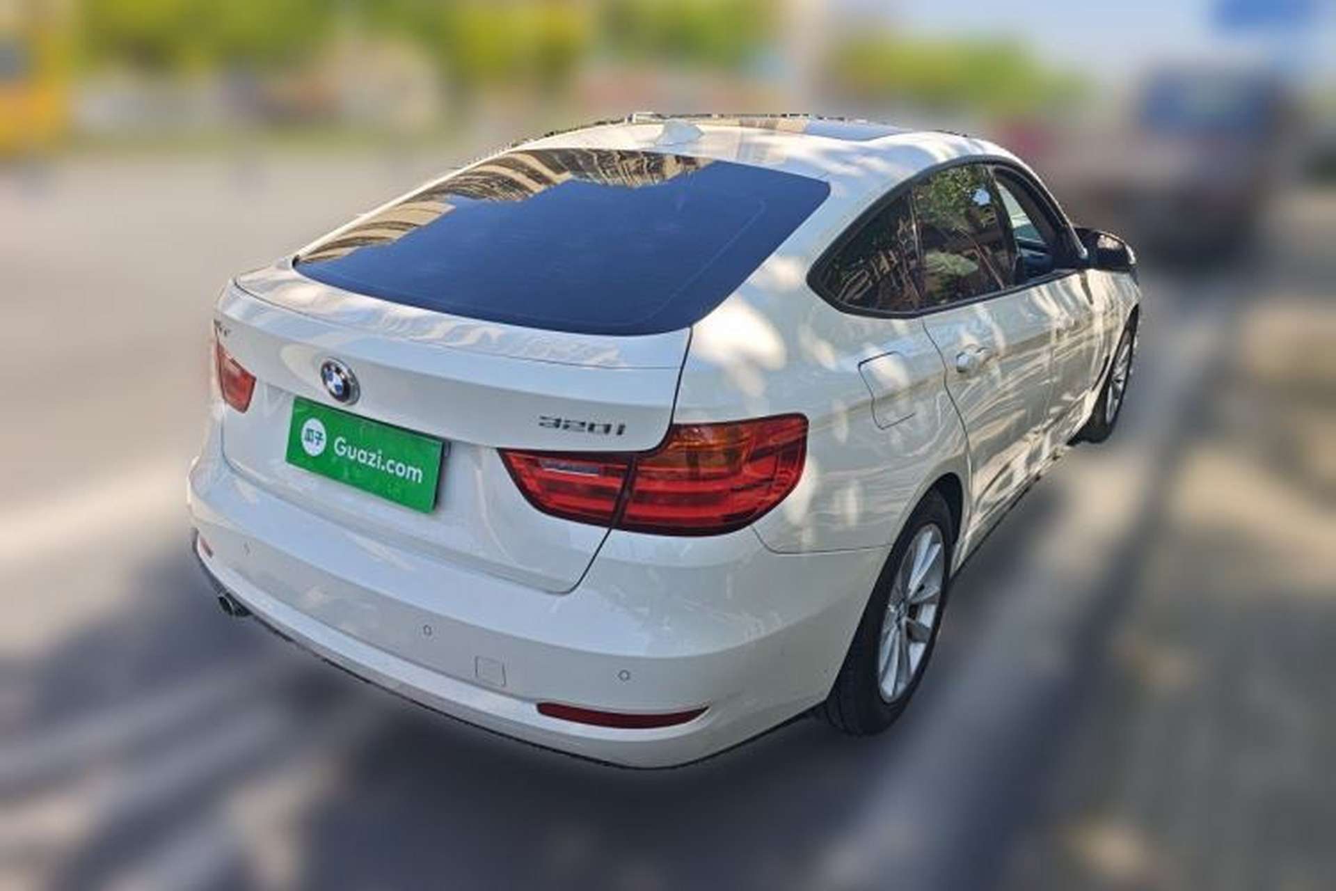 Used BMW 3 Series GT 2013 320i Leading Model Rear Right 45 Deg