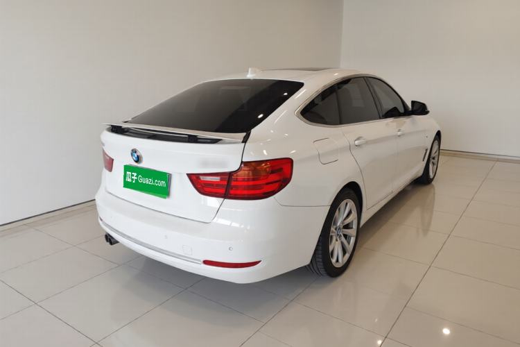 Used BMW 3 Series GT 2013 328i Sport Design Package Rear Right 45 Deg