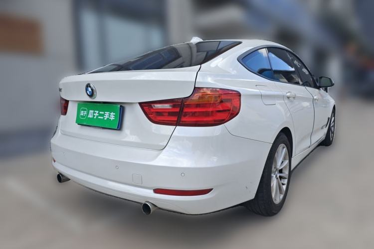 Used BMW 3 Series GT 2013 320i Leading Model Rear Right 45 Deg
