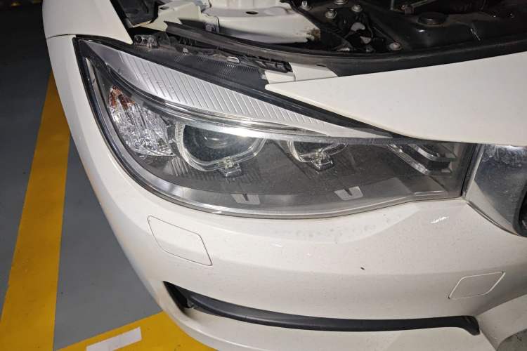 Used BMW 3 Series GT 2013 320i Leading Model Right Front Headlight