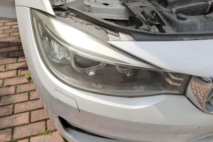 Used BMW 3 Series GT 2013 320i Sport Design Package Right Front Headlight