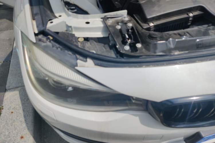 Used BMW 3 Series GT 2013 320i Leading Model Right Front Headlight