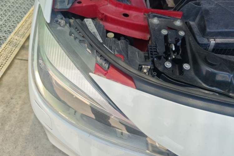 Used BMW 3 Series GT 2013 320i Sport Design Package Right Front Headlight