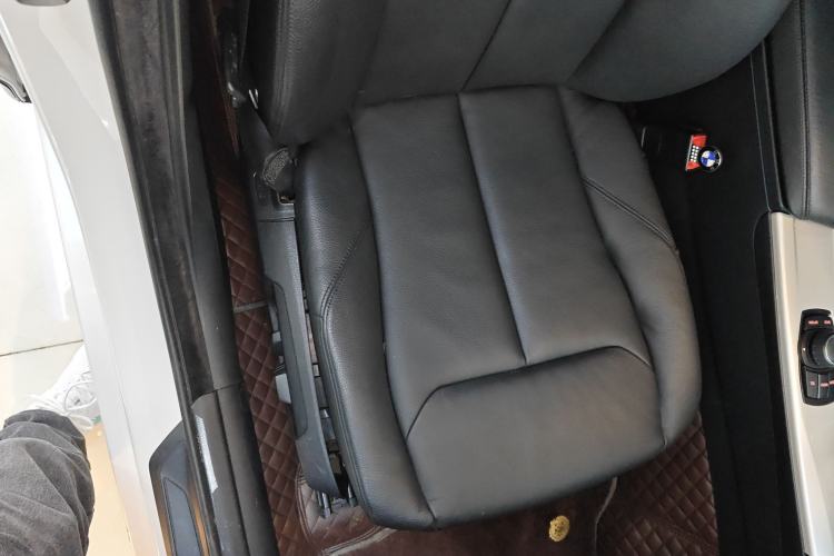 Used BMW 3 Series GT 2013 320i Leading Model Right Front Seat