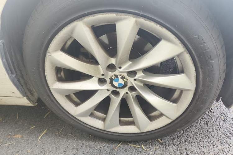 Used BMW 3 Series GT 2013 320i Sport Design Package Right Front Wheel Hub