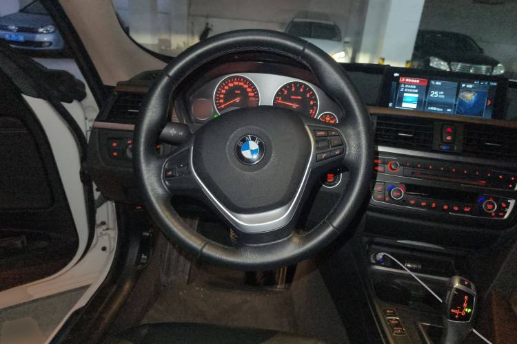Used BMW 3 Series GT 2013 320i Sport Design Package Steering Wheel