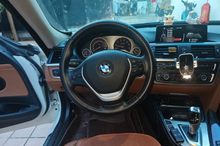 Used BMW 3 Series GT 2013 320i Leading Model Steering Wheel