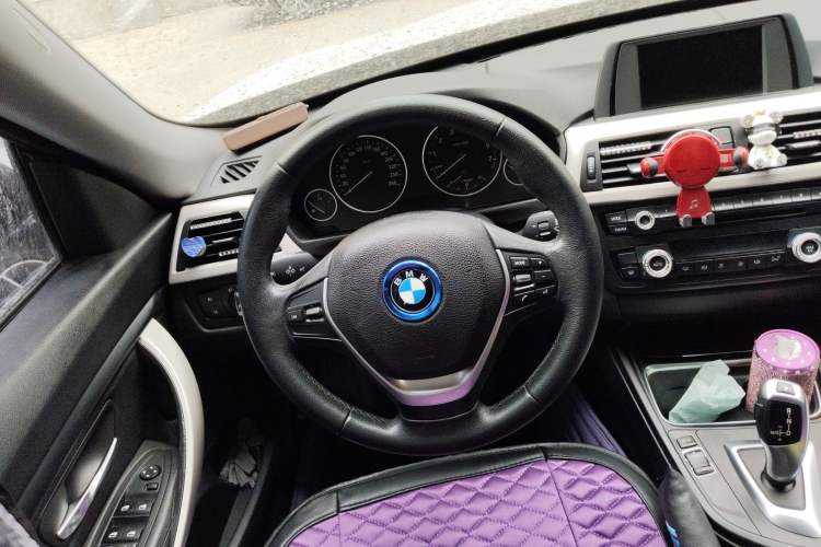 Used BMW 3 Series GT 2013 320i Leading Model Steering Wheel