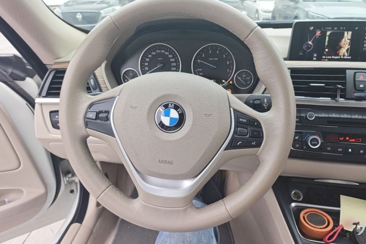 Used BMW 3 Series GT 2013 320i Sport Design Package Steering Wheel
