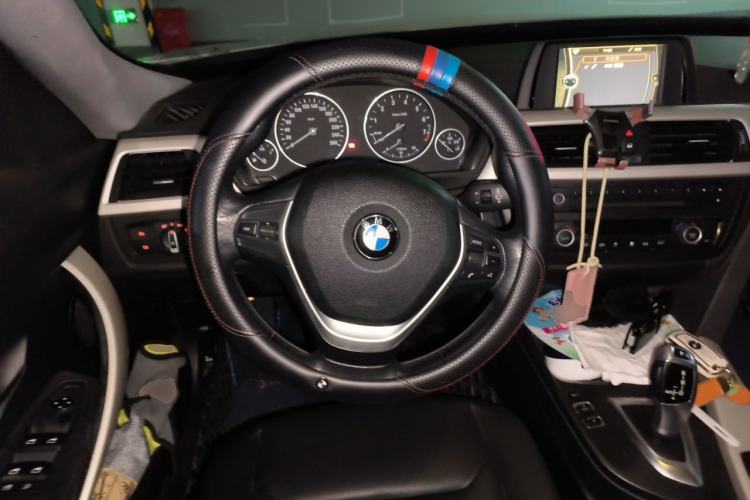 Used BMW 3 Series GT 2013 320i Leading Model Steering Wheel