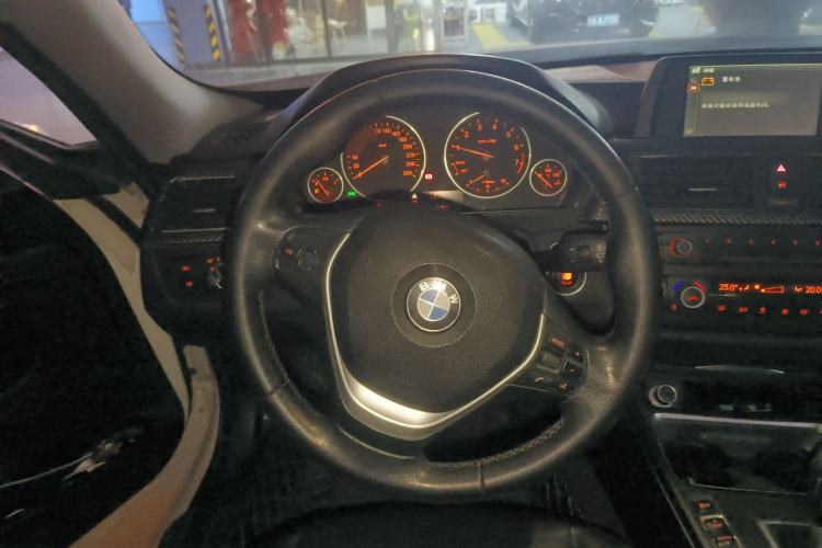 Used BMW 3 Series GT 2013 320i Leading Model Steering Wheel